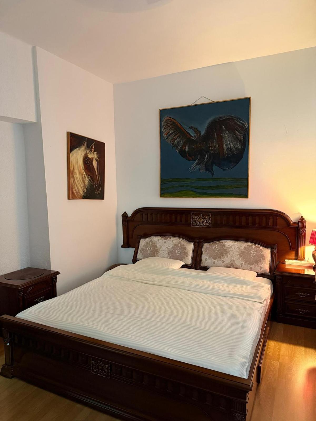 Knez Mihailova Apartment, City Center Belgrade Luaran gambar